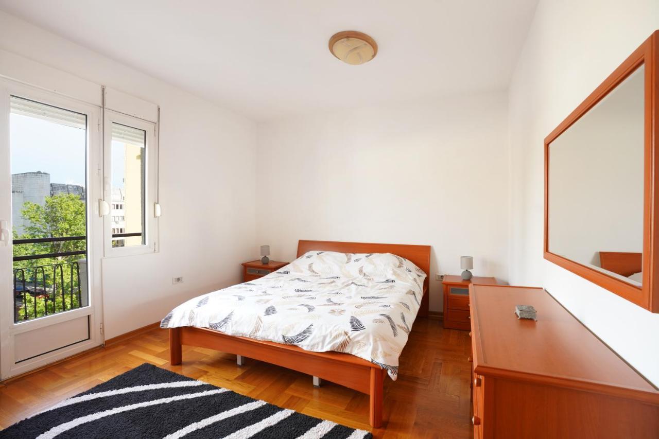 פודגוריצה Apartment Gold מראה חיצוני תמונה